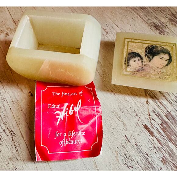 Vintage Edna Hibel Square Marble Trinket Box, 1980s Edna Hibel Art - Picture 2 of 10